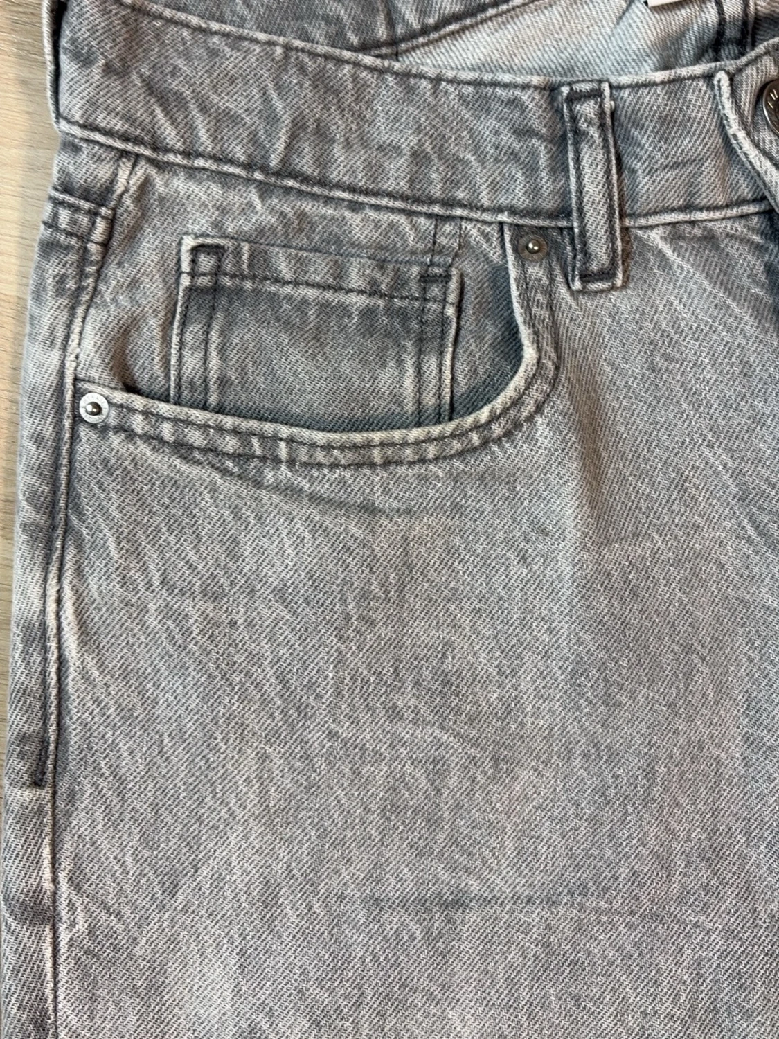 Grå raka jeans från Vailent - 4