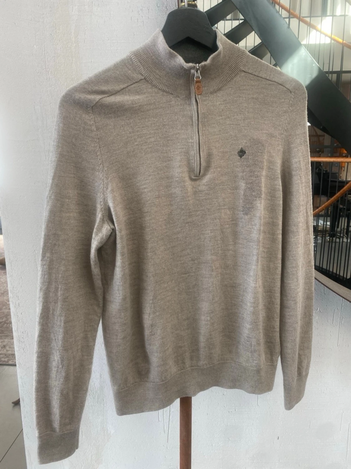 Tröjor olika märken Gant , Hugo Boss  - 5