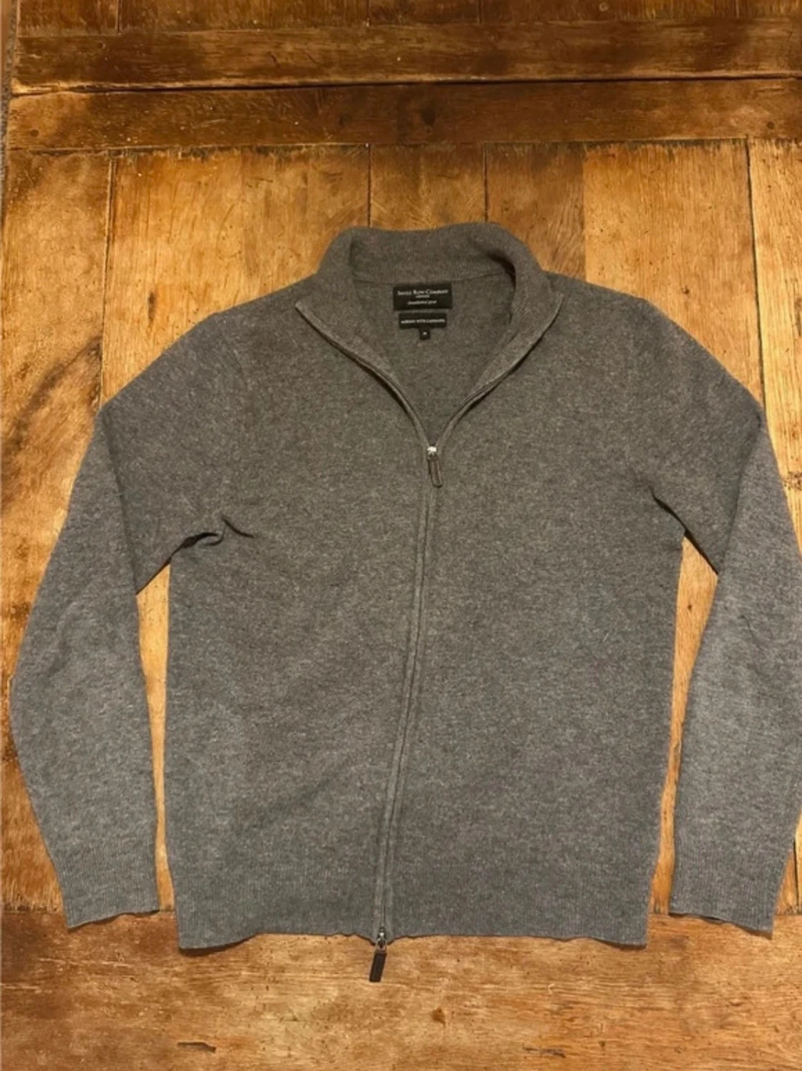 Grå merino/kashmir ziptröja från Savile Row Company