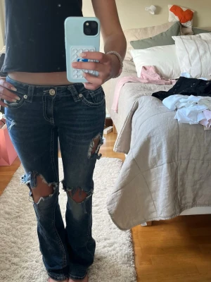 Lågmidjade bootcut jeans - Så himla coola vintage lågmidjade jeans!
