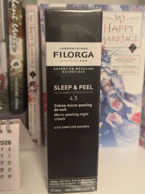 Filorga Sleep & Peel nattkräm - Filorga Sleep & Peel 4.5 är en micro-peeling nattkräm med 4,5% AHA/BHA-komplex. Helt nytt och oöppnat!!! Det är bara att skriva om ni är intresserade 🤗🫰