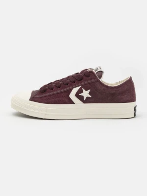 Vinröda converse - Vinröda converse