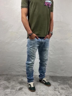 Replay jeans  - Ett par riktigt snygga Replay jeans i storlek W30 L30 i modellen Anbbas 