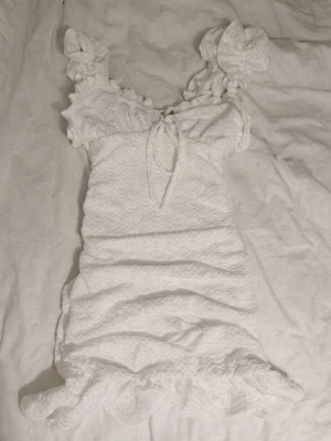 Klänning - Super fin oanvänd klänning från Grekland 💓perfekt inför studenten osv