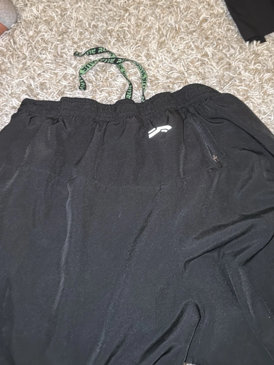 Svarta träningsshorts från RUNE - 1