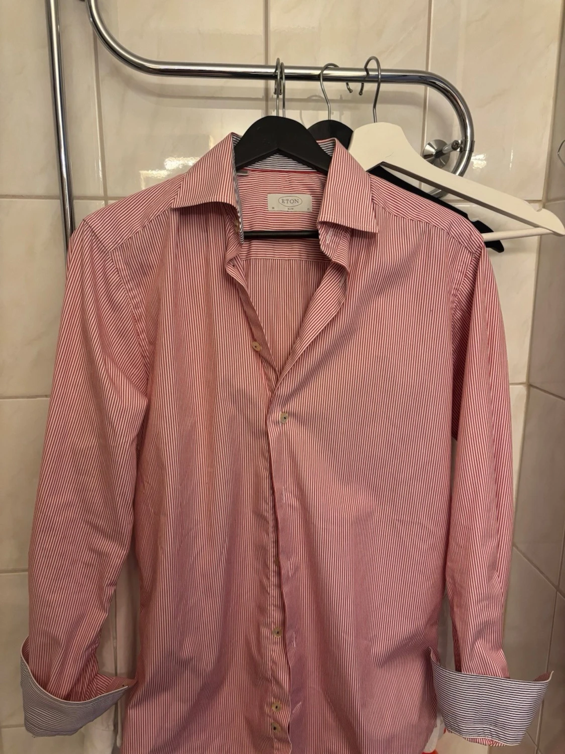 Rödvit randig skjorta från Eton - 1