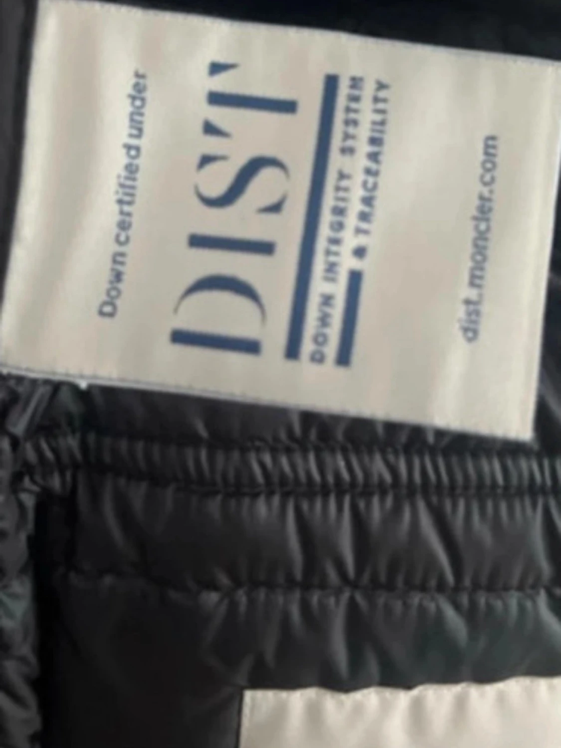 Svart dunjacka från Moncler Lans xxs svart  - 5