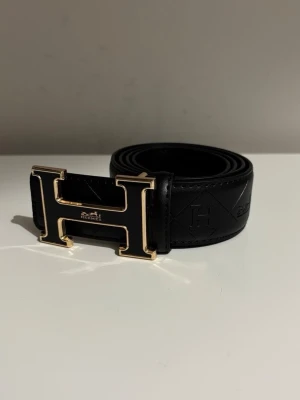 Herme’s bälte  - Helt ny, fraktas inom lång tid!!!