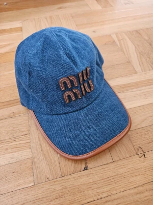 Miu Miu Denim Läder Keps - Miu miu keps