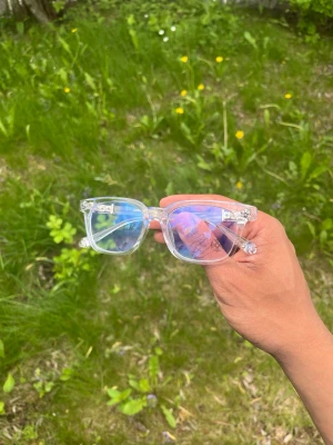 Chrome Heart glasses - Brand new anti bluelight glasses. Great quality. Doesn’t come in the original packaging! I ensure quick shipping with secure and safe packaging.