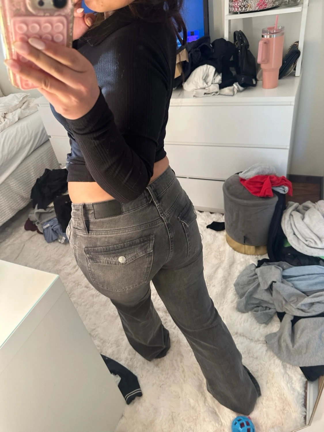 Gråa raka jeans med låg midja - 2