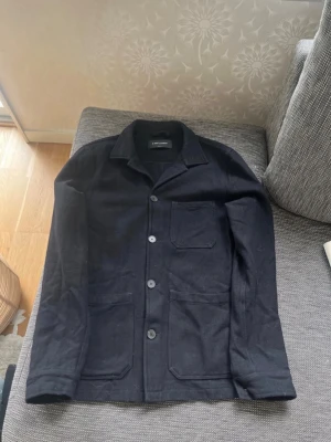 A days march overshirt - Lite skrynklig ,men går lätt att stryka.