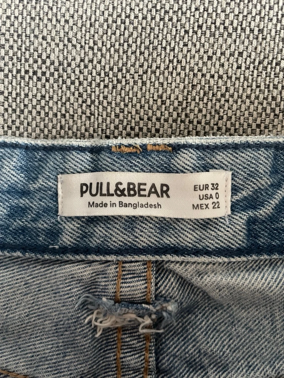 Pull & bear shorts - 93