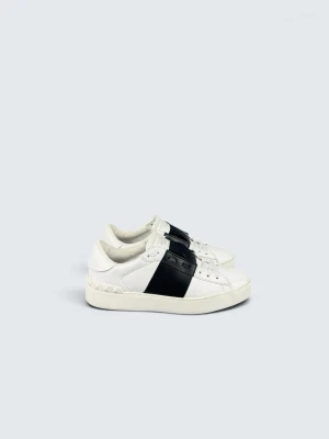 Valentino Open Sneaker - Skick: 9/10. | Ingår: endast skorna. | Nypris: +- 7000 SEK.