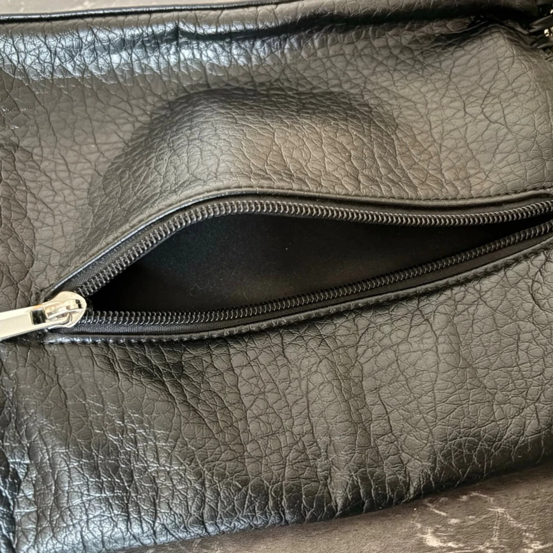 Tiamo väska svart - 3