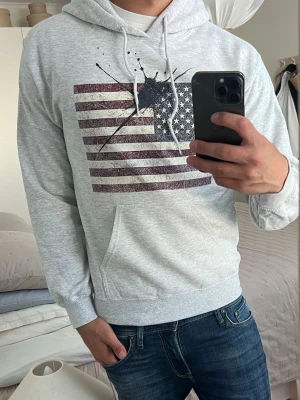 Concrete ink hoodie  - Nytt skick 