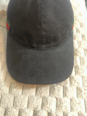 gg keps  - Säljer min gg keps bra kvalitet skriv om du har frågor 😊