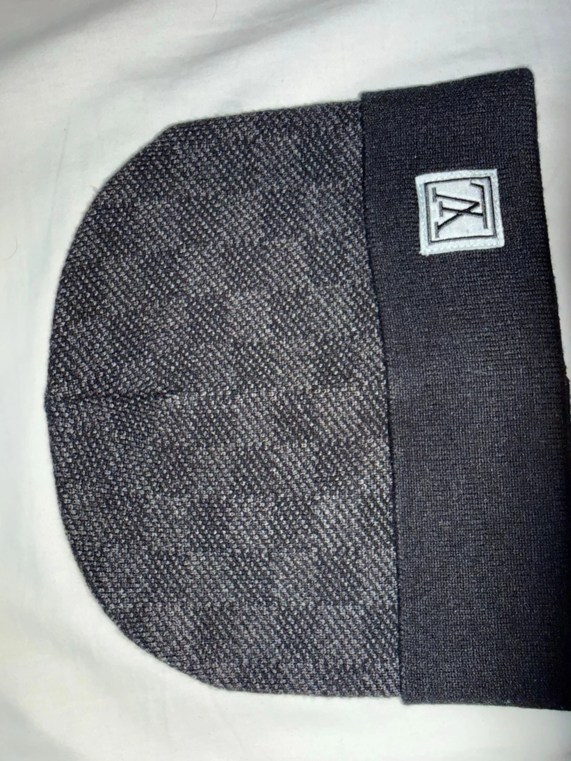L.V