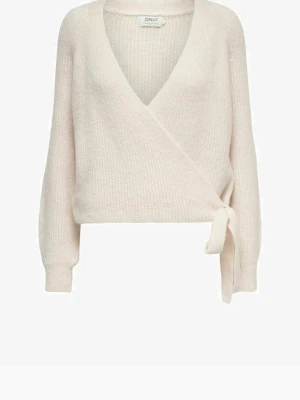 Ljusbeige omlottkofta från ONLY - Mysig ljusbeige stickad omlottkofta från ONLY med knytband i sidan och djup V-ringning. Koftan har långa ärmar! Skriv för fler frågor eller bilder
