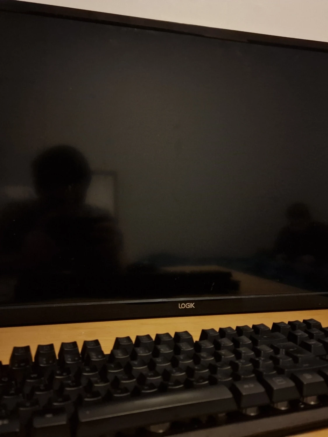 Ps4 1tb + 2 kontroller + Skärm - 1