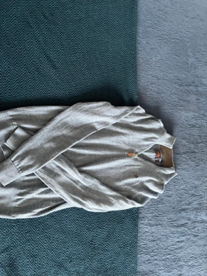 Morris tröja  - Morris tröja oanvänd storlek S. Snygg och skön