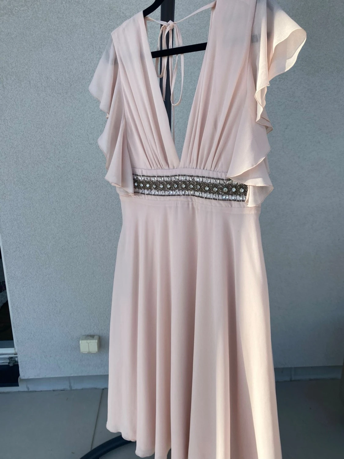 Ljusrosa klänning  med volang - 3