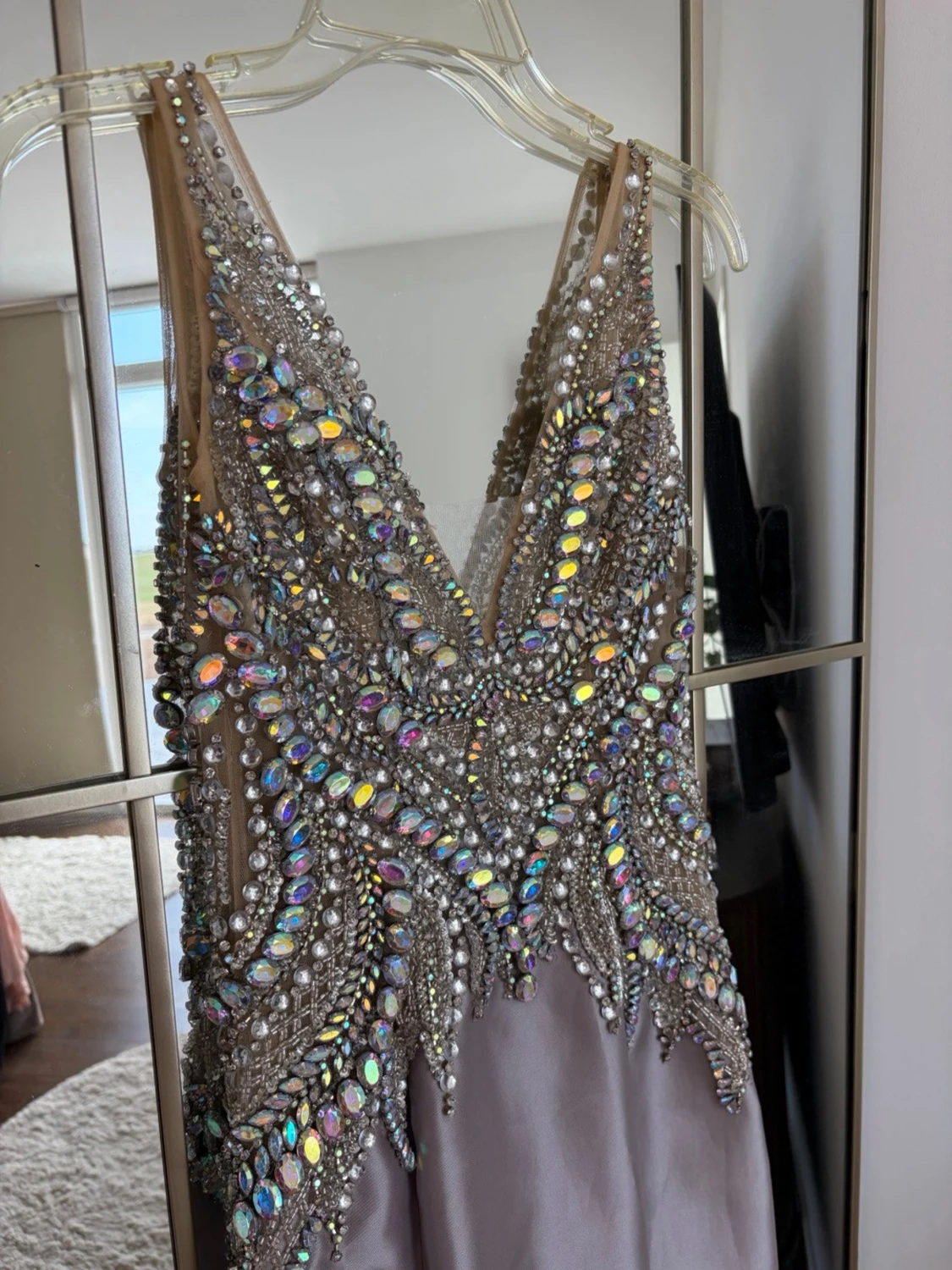 Jovani FestKlänning  med paljetter och stenar - 1