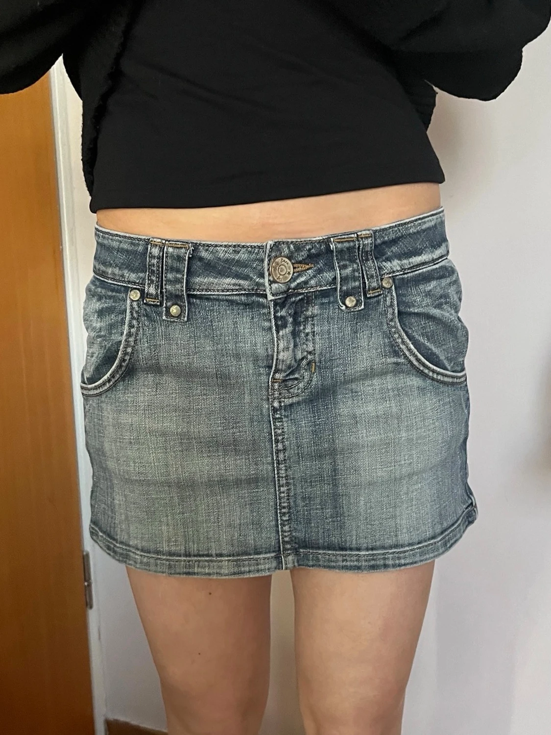 Supersöt lågmidjad jeanskjol  - 5