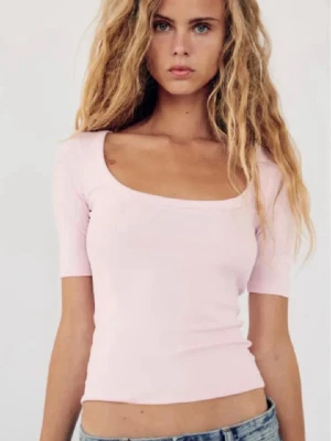 Ljusrosa topp från Zara - Supersöt ljusrosa topp från Zara.💕