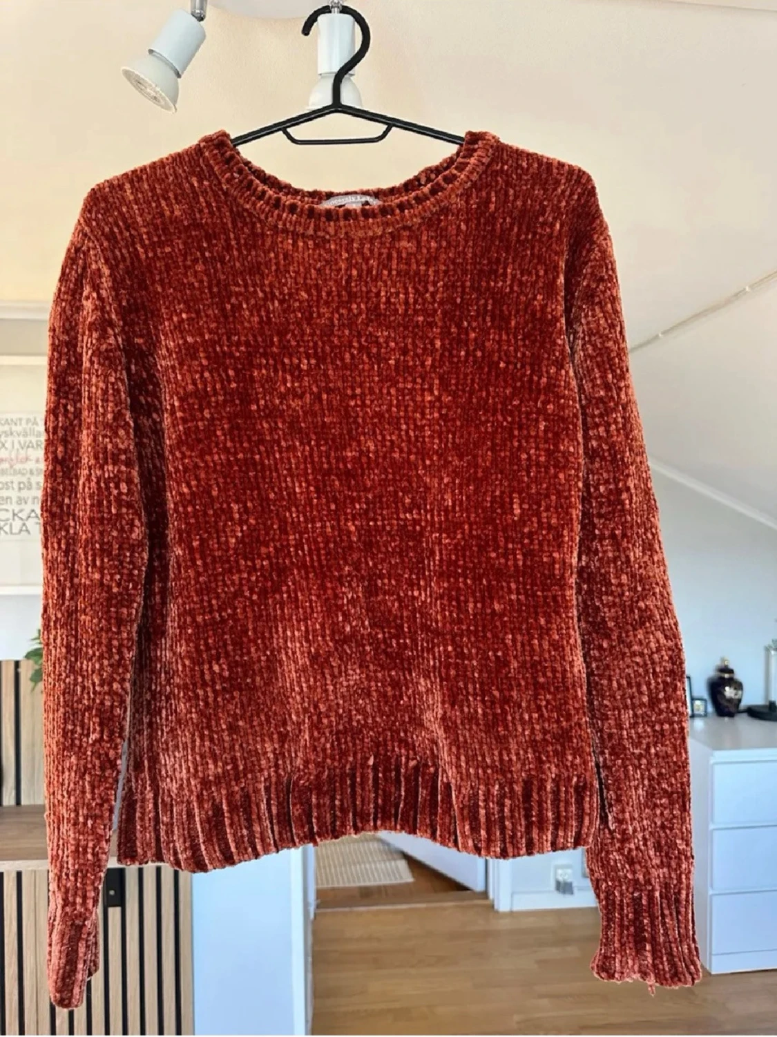 Rostbrun chenilletröja Sincerely Loved