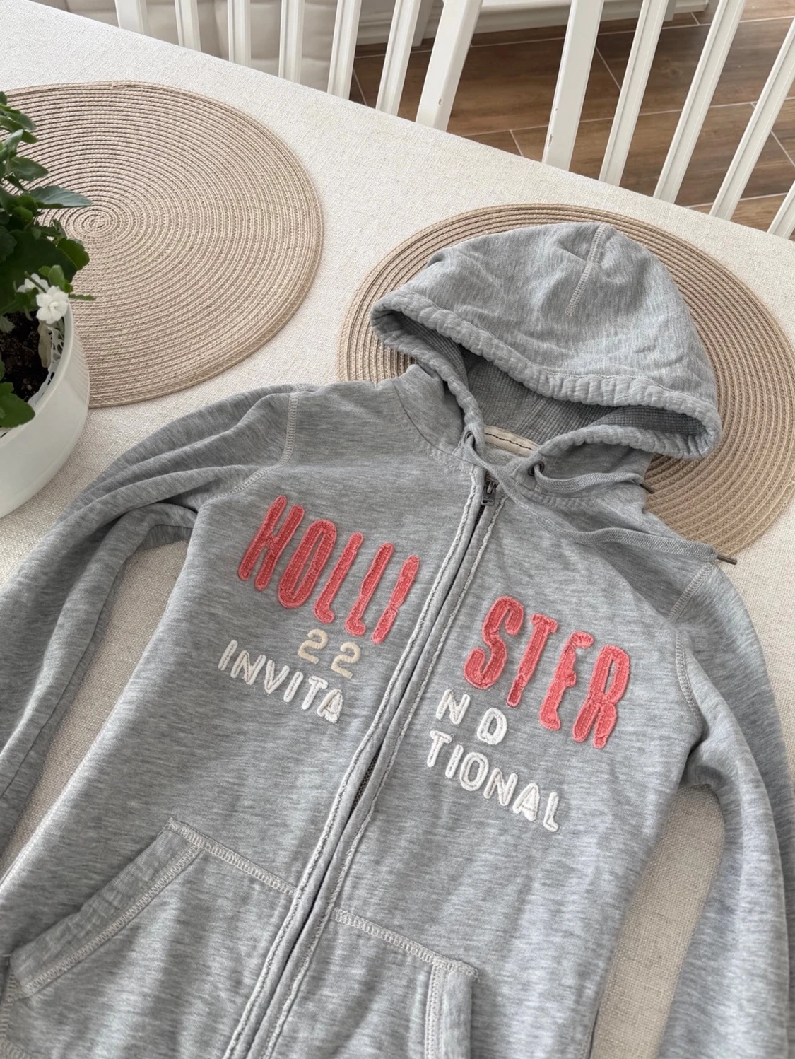 Hollister zip - 2
