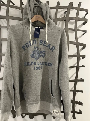 Ralph Lauren retro polo bear hoodie  - Vinnare @Arreresell, grattis! Håll utkik, liknande lottningar kommer att ske i framtiden. 
