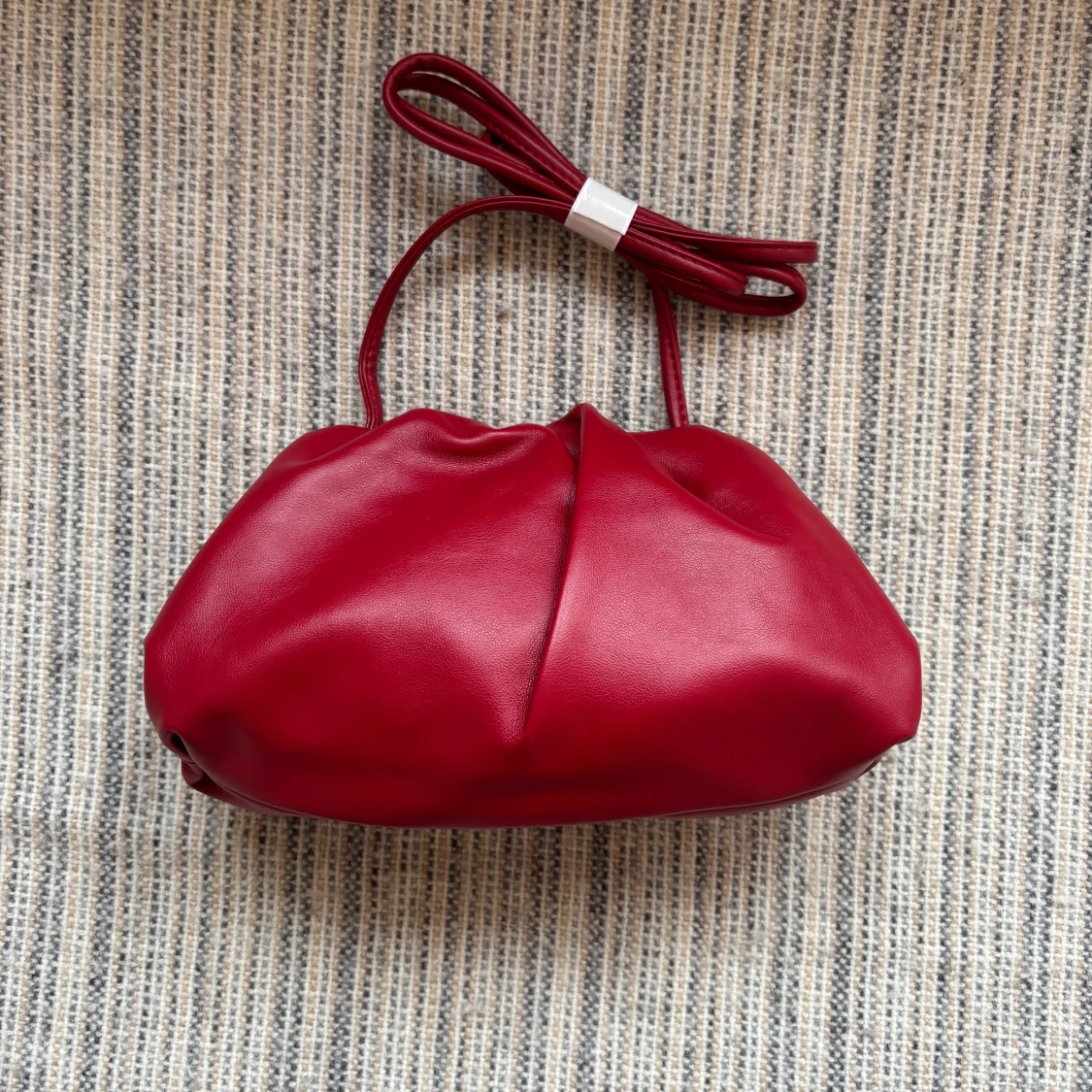 Röd dumpling bag - 1