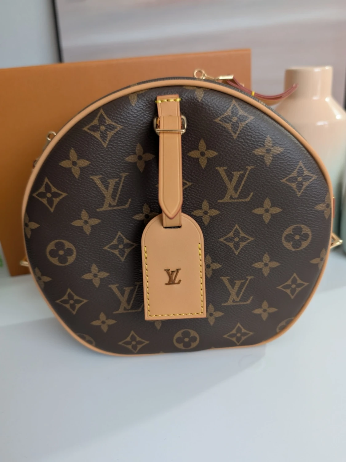 Iouis Vuitton Boite Chapeau Souple🤎