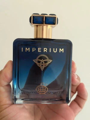 Fragrance world Imperium  - En fräsch marin doft påminner om Roja elysium. Perfekt för varmare väder. Endast testad så 99ml kvar 