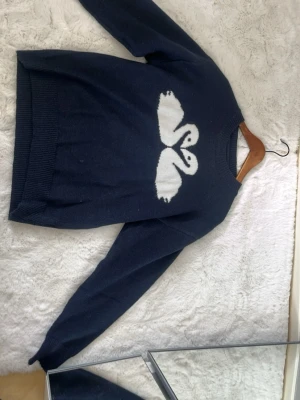 Tröja med svan tryck  - Snygg tröja unikt