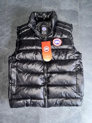 Canada goose väst - Jätte snygg och bra passform 