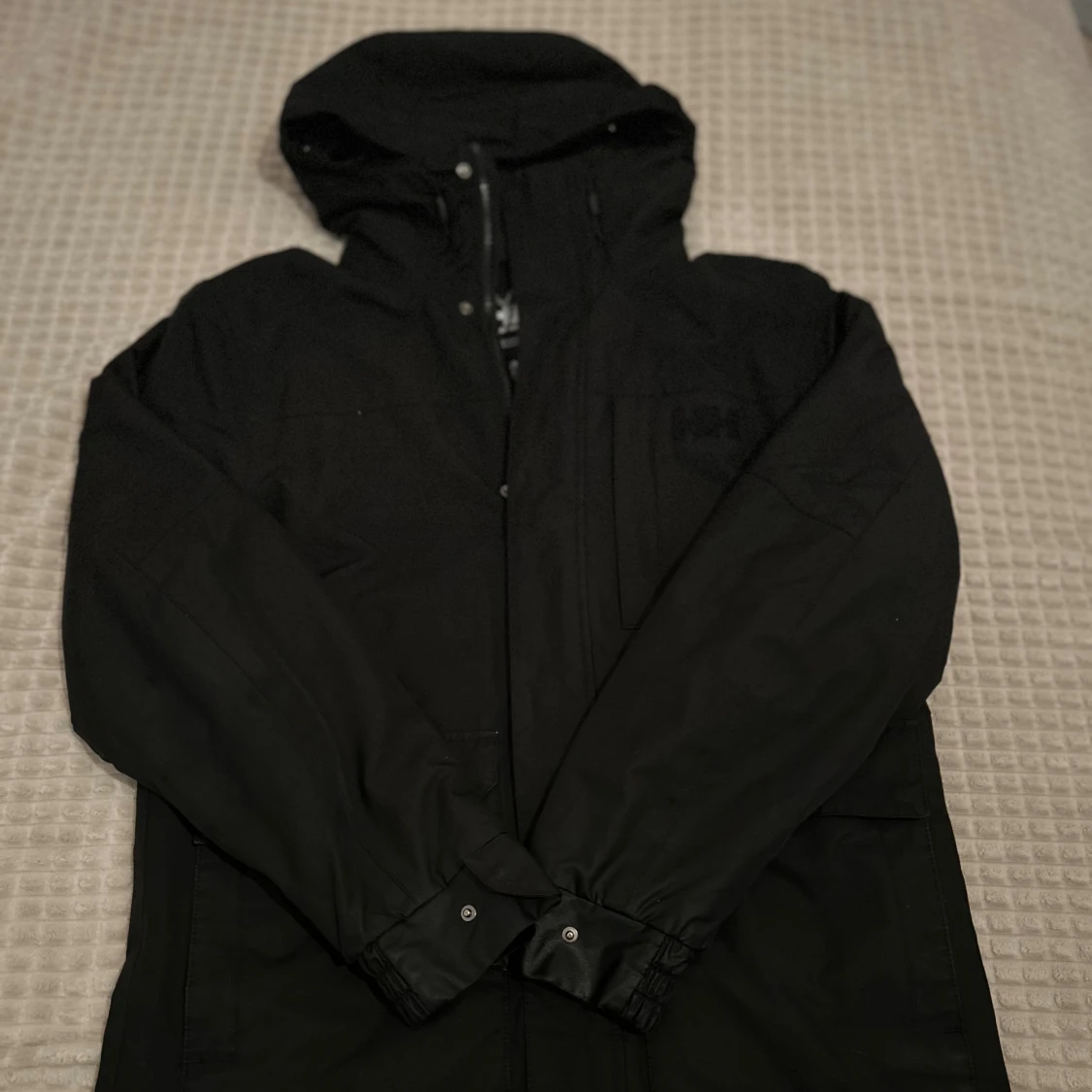 Svart parkajacka Helly Hansen S - 4