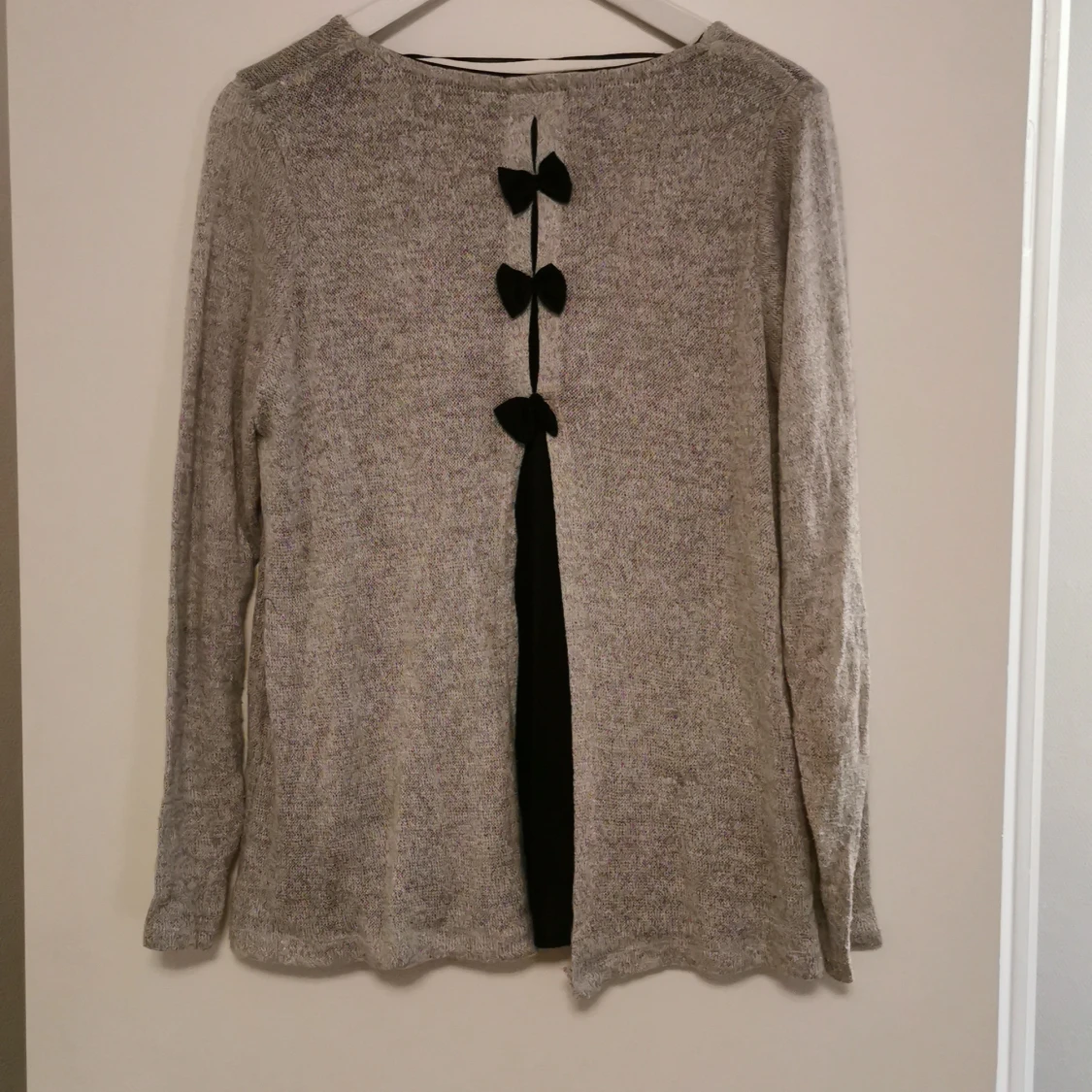 Gråa  tröja  - 90