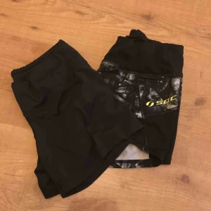  - Två tränings shorts från soc. 2 för 50 1 för 30