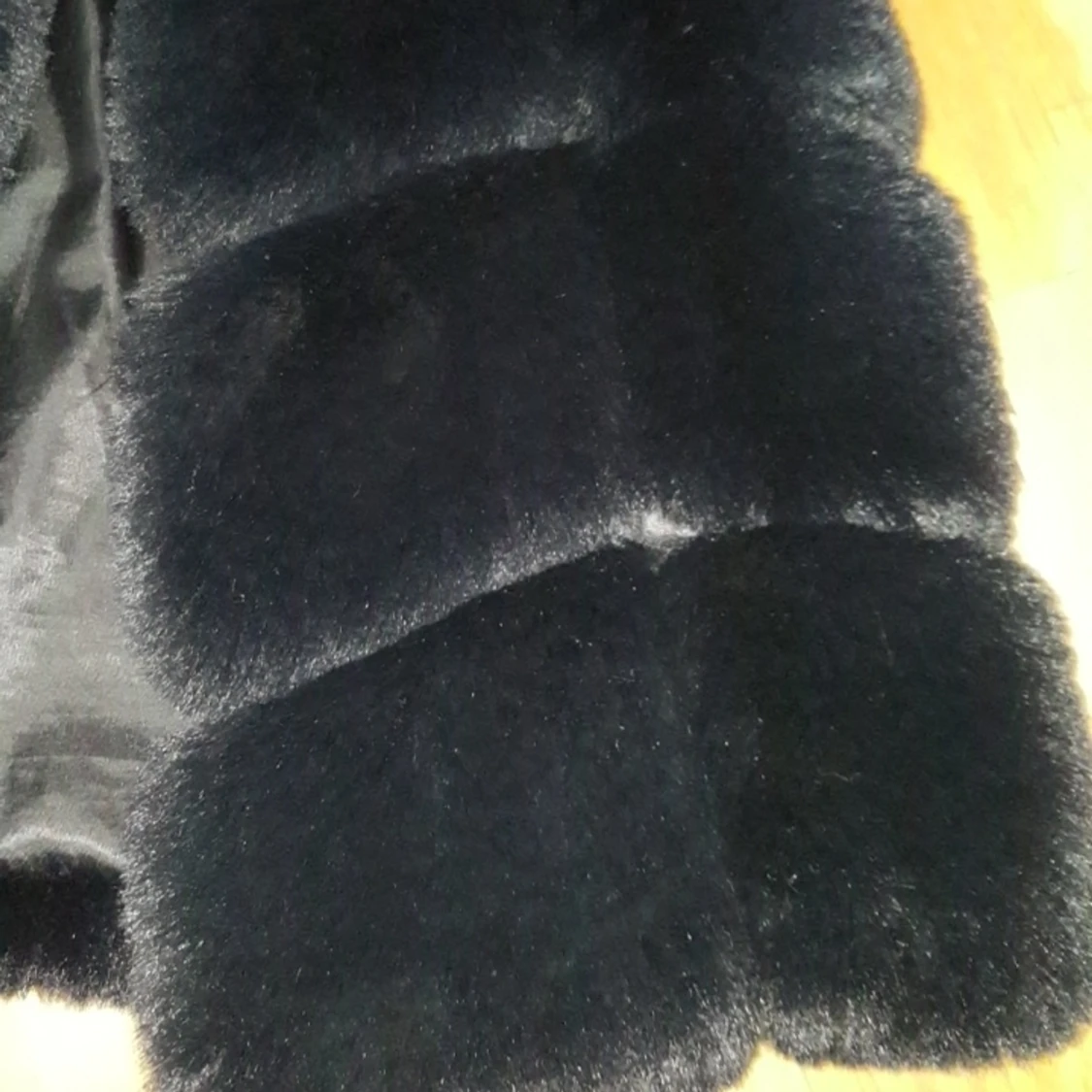 Svart Pälsväst - 90