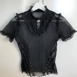 Svart sexig topp Xs/S - Storlek Xs/S ⭐️  Använd 1 gång, som ny⭐️  🧺Tvättad efter användning 🚫Djurfritt och rökfritt hem 📍Kan mötes upp i Mölnlycke