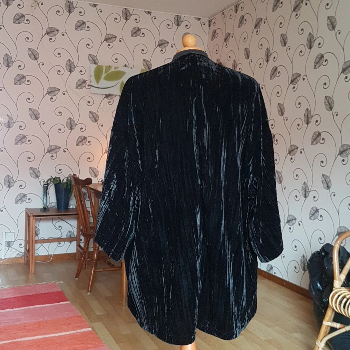 Kofta från Monki säljes - 90