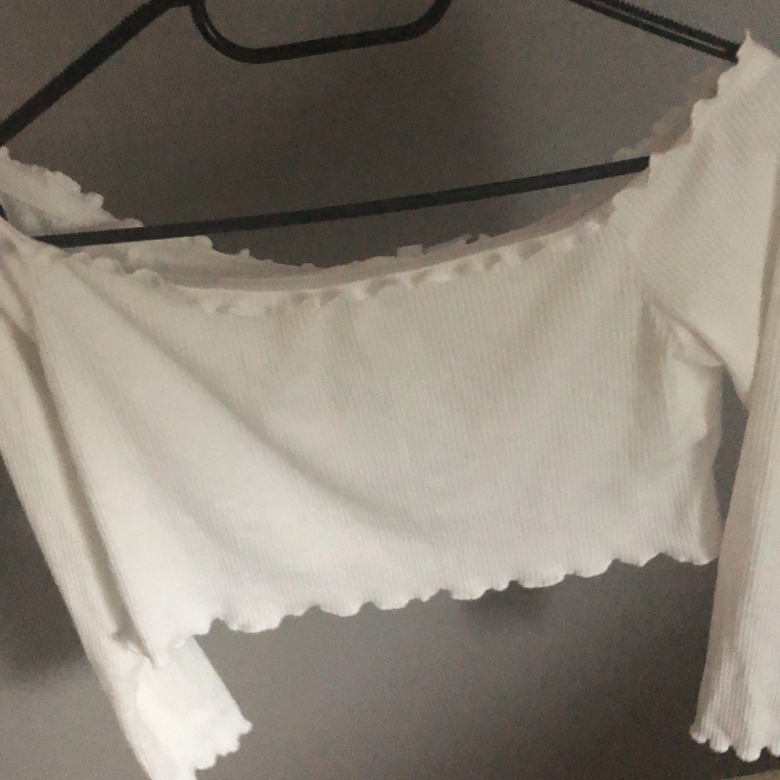 Off shoulder tröja - 90