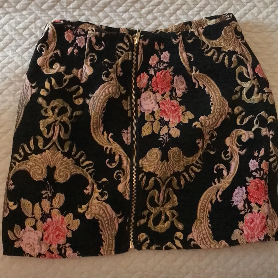 Partykjol från Missguided storlek 38.  - 91