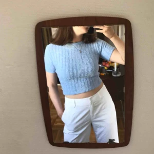  - Luddig kort tröja från Bershka!! Supermysig och mjuk🌹Aldrig använd 🌹