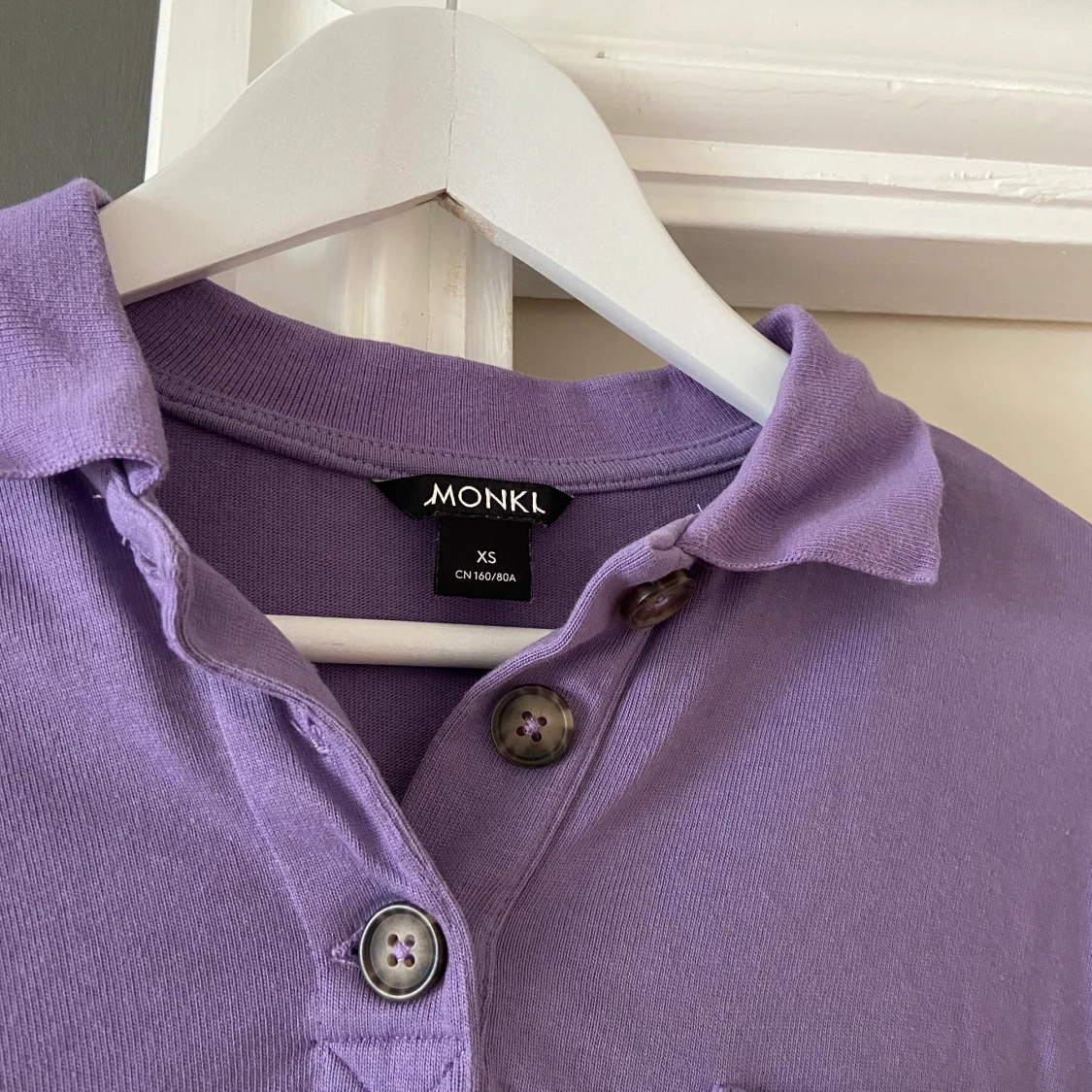 Lavendel lila tröja från Monki, stl: XS - 90