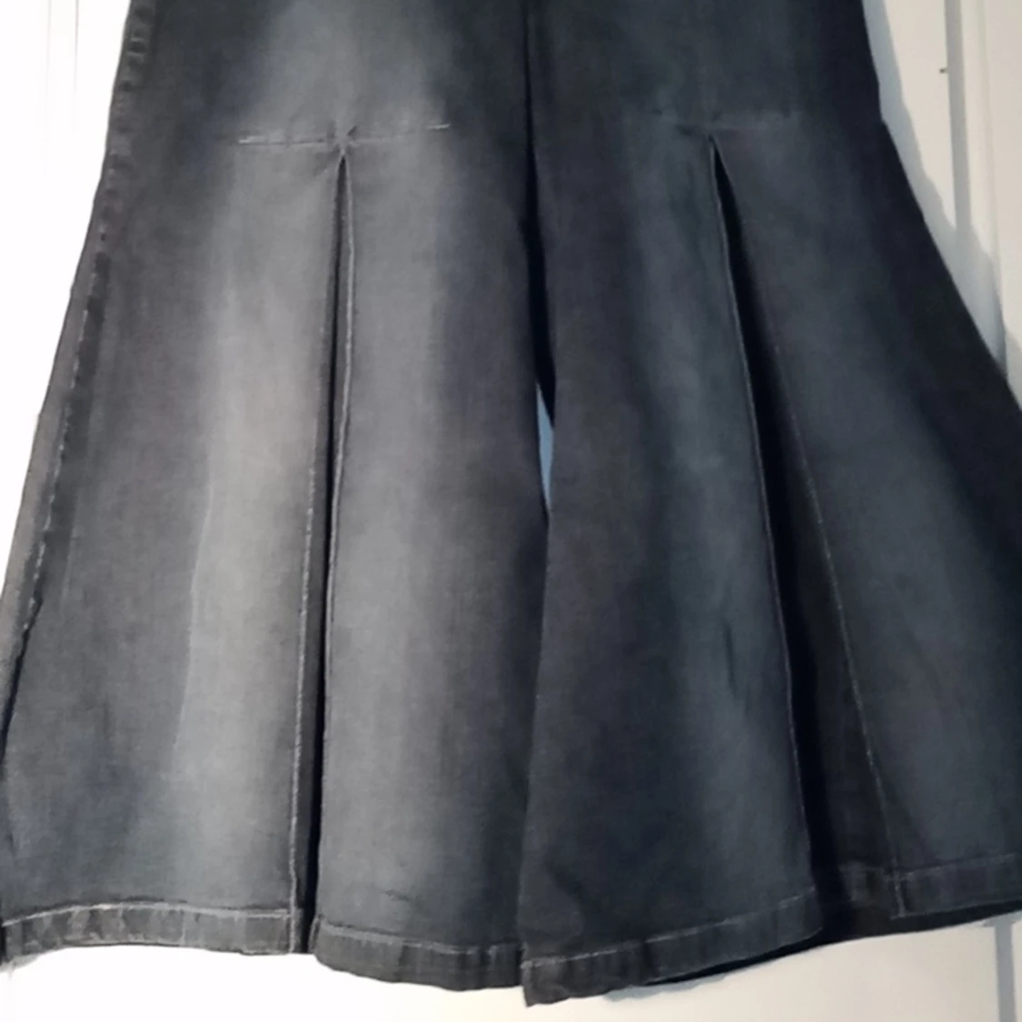 Wide low rise jeans  - 90