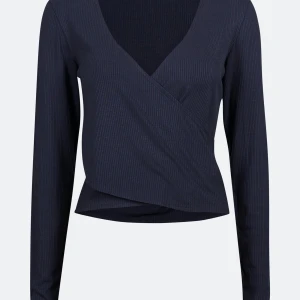 Ribbstickad topp - Mörkblå ribbstickad topp från Cubus, använd 1 gång. Nypris 199. Strl S. 