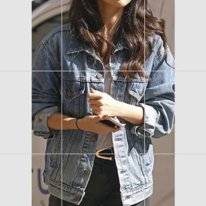 Levis jeansjacka  - En levis oversized jeansjacka som knappt är använd och därför i riktigt bra skick❤️ Är i storlek M men sitter bra på mig som är en S, då jag både kan ha hoodie under osv❤️ köpt för 1100kr